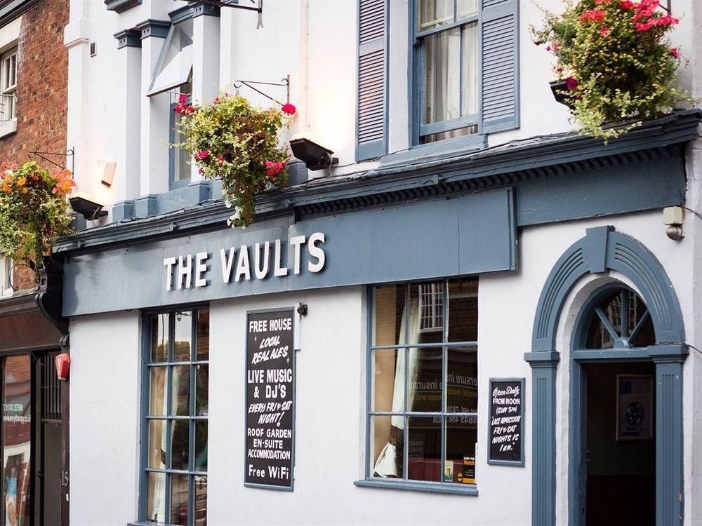 The Vaults Hotel Shrewsbury Exterior foto